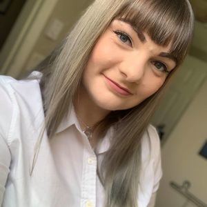 Meet your Posher, Lindsey